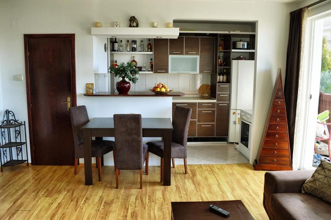 Apartments Nikcevic ブドヴァ エクステリア 写真