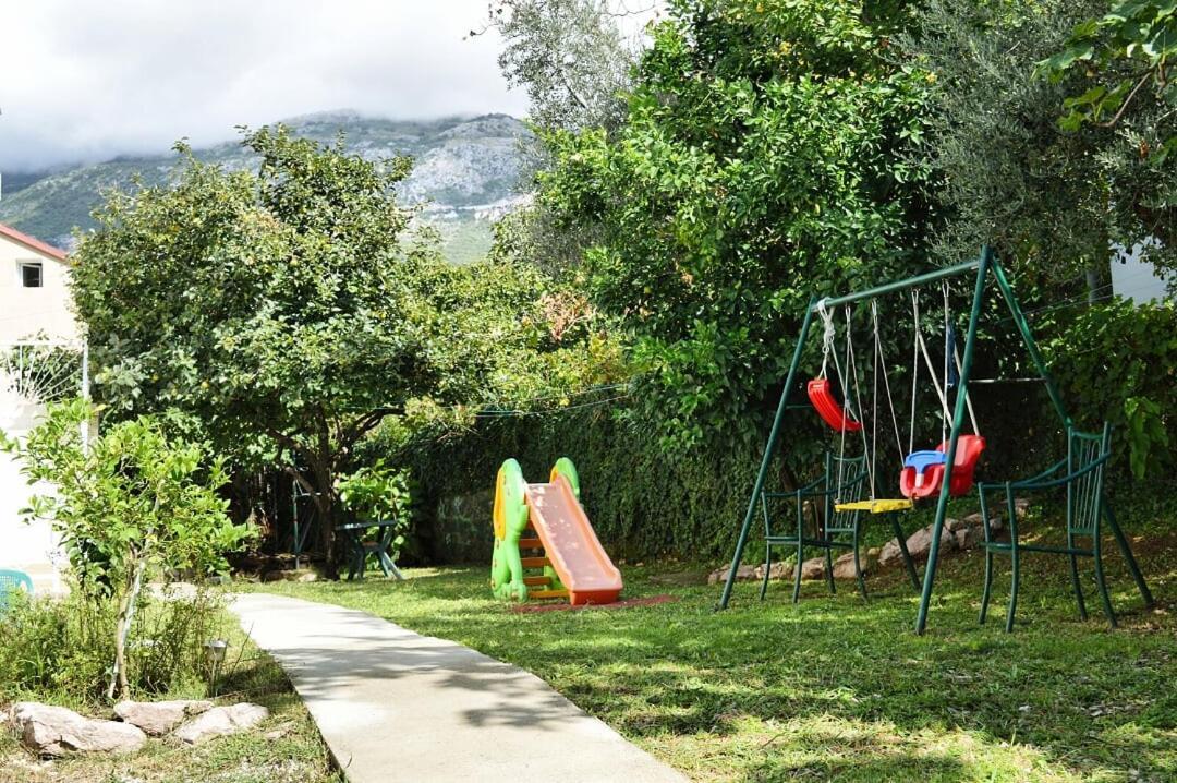 Apartments Nikcevic ブドヴァ エクステリア 写真