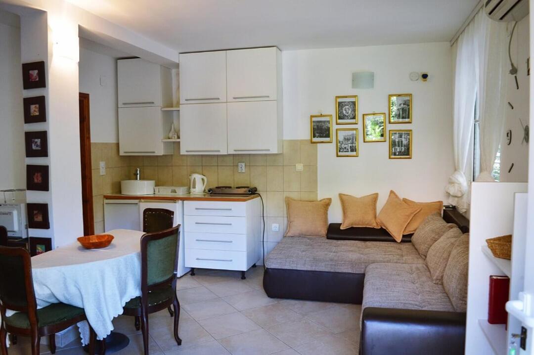 Apartments Nikcevic ブドヴァ エクステリア 写真