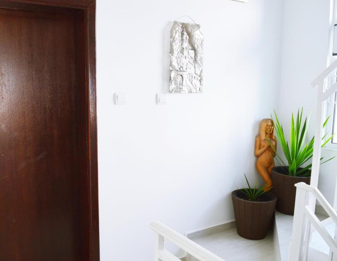 Apartments Nikcevic ブドヴァ エクステリア 写真
